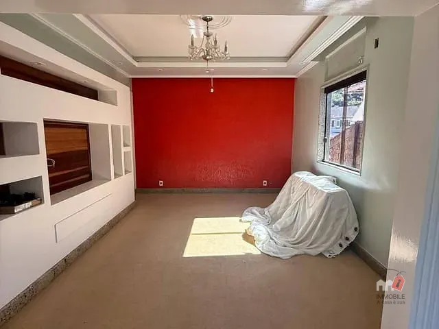 Casa 3 quartos e 1 banheiro, à venda, no bairro Centro em Petrópolis