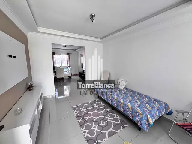Casa com 242m² 3 quartos e 3 banheiros, à venda, no bairro Uvaranas em Ponta Grossa