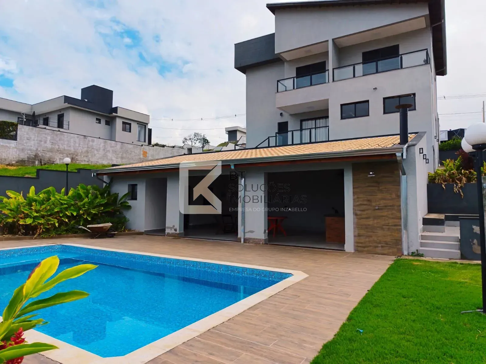 Casa, 4 quartos, 280 m² - Foto 4