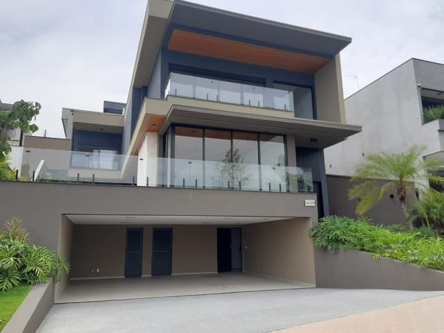 Casa com 472m² 4 quartos e 5 banheiros, à venda, no bairro Condomínio Residencial Alphaville em São José dos Campos