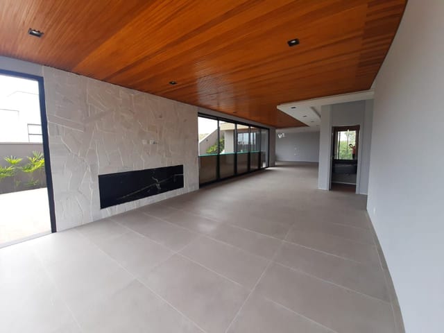 Casa com 472m² 4 quartos e 5 banheiros, à venda, no bairro Condomínio Residencial Alphaville em São José dos Campos
