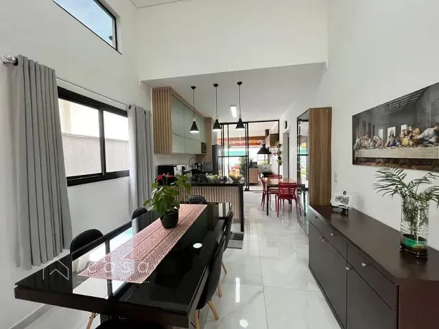 Casa com 250m² 3 quartos e 2 banheiros, à venda, no bairro Residencial Colinas. em Caçapava