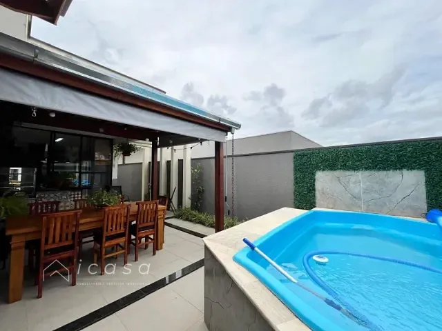 Casa com 250m² 3 quartos e 2 banheiros, à venda, no bairro Residencial Colinas. em Caçapava