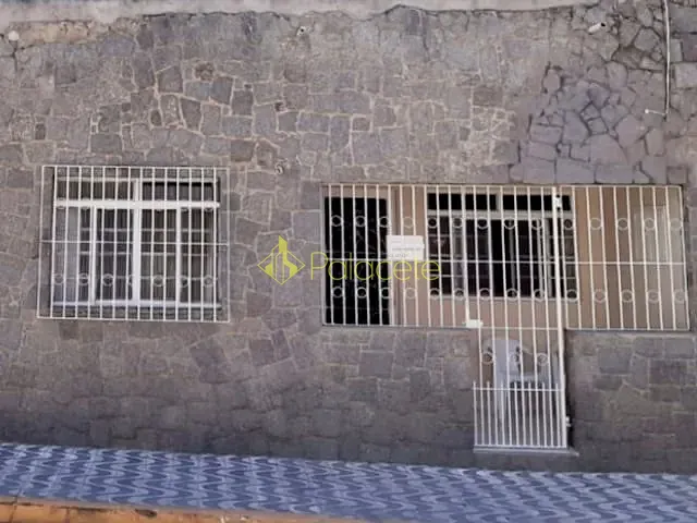 Casa com 65m² 2 quartos e 1 banheiro, à venda, no bairro Santa Rita em Aparecida