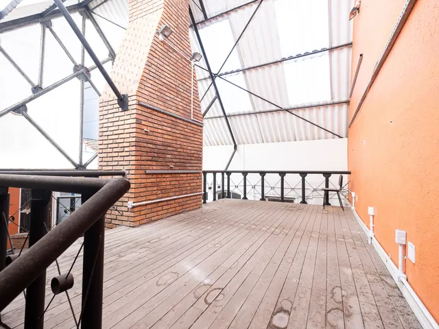Casa com 528m², à venda, no bairro Centro em Pelotas