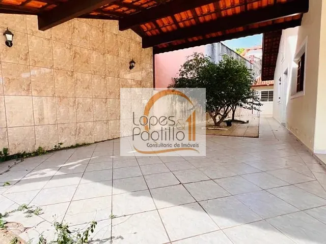 Casa com 360m² 3 quartos e 1 banheiro, à venda, no bairro Jardim Sumare em Atibaia