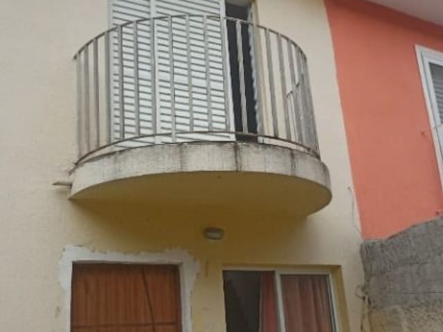 Casa com 90m² 2 quartos e 2 banheiros, à venda, no bairro Parque Santa Tereza em Jandira