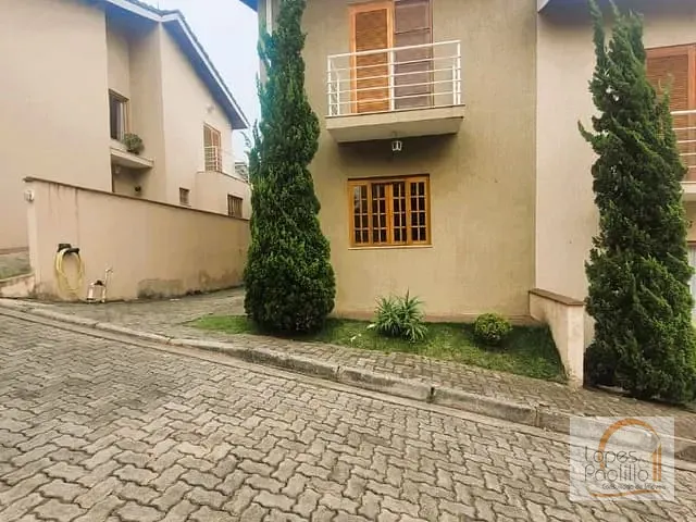 Casa com 146m² 2 quartos e 1 banheiro, à venda, no bairro Jardim Estância Brasil em Atibaia