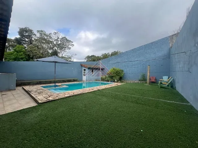 Casa com 587m² 3 quartos e 2 banheiros, à venda, no bairro Parque do Governador em Ribeirão Pires