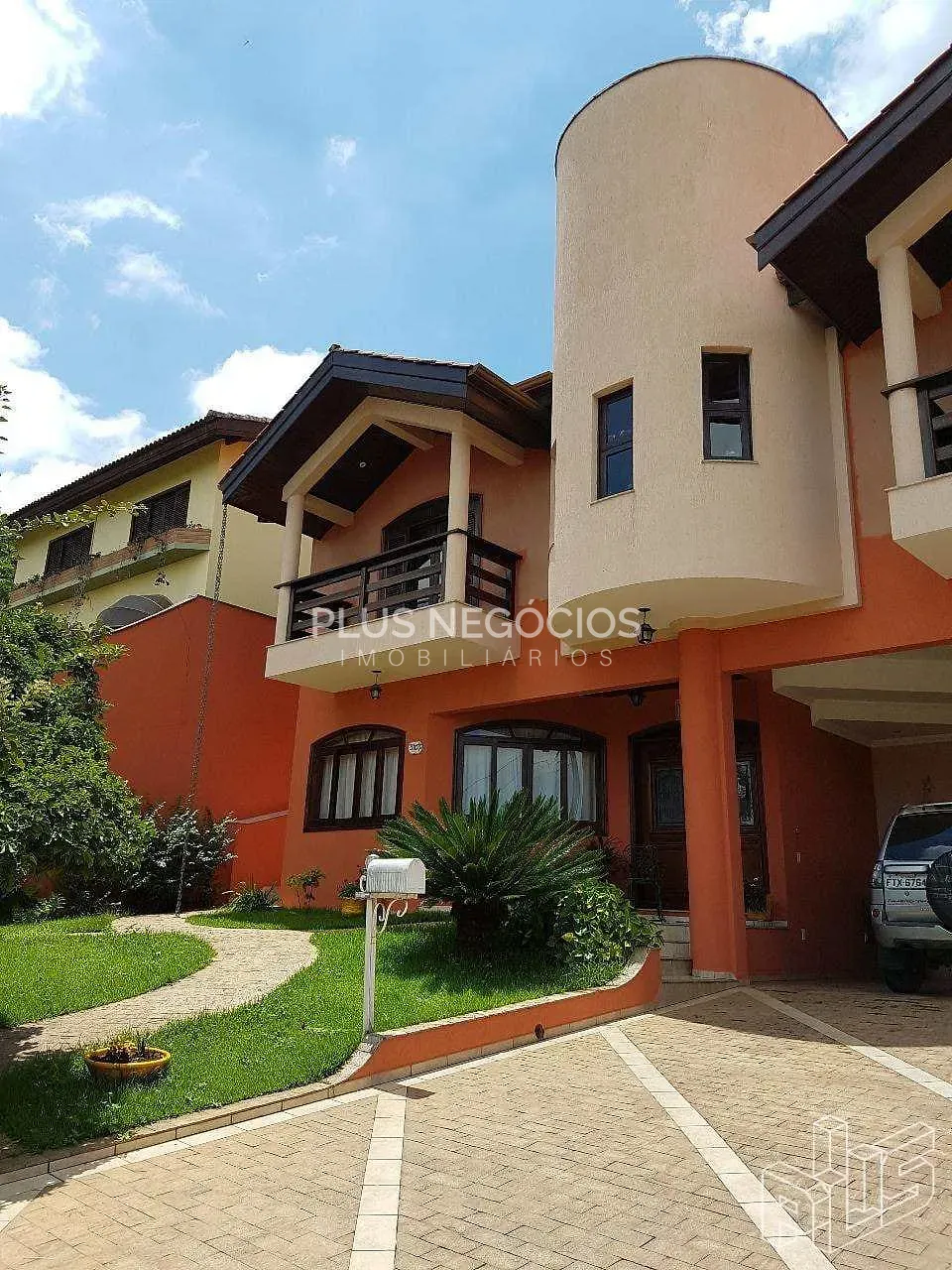 Casa, 4 quartos, 380 m² - Foto 1