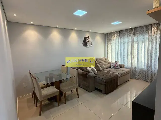 Casa com 250m² 2 quartos e 1 banheiro, à venda, no bairro Jardim Tamoio em Jundiaí