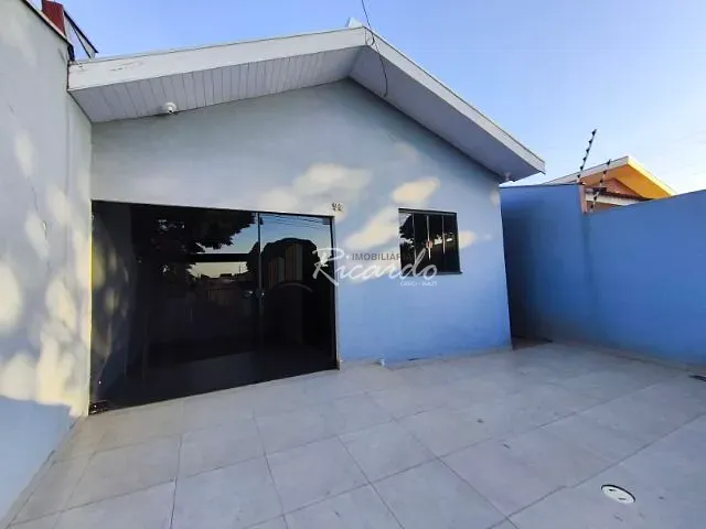 Casa com 200m² 3 quartos e 2 banheiros, para alugar, no bairro Jardim Petrópolis em Arapongas