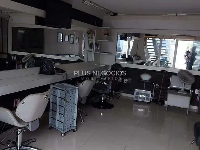 Casa à venda, no bairro Vila Santana em Sorocaba