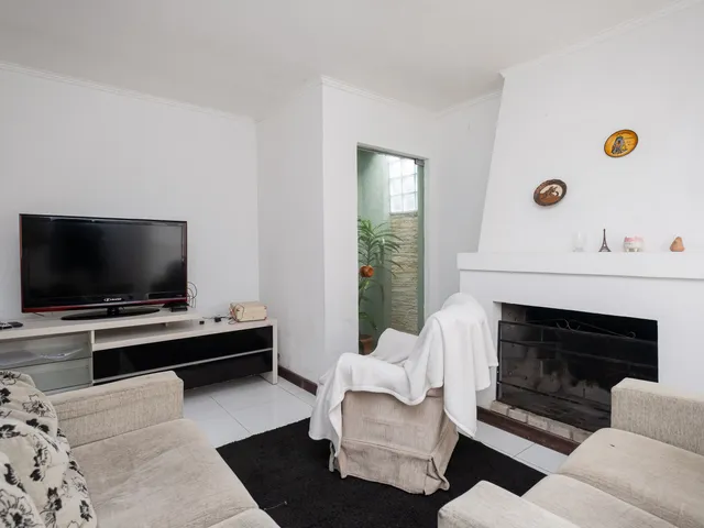 Casa com 200m² 3 quartos e 3 banheiros, à venda, no bairro Três Vendas em Pelotas