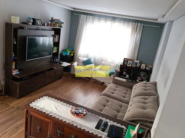 Casa com 250m² 2 quartos e 3 banheiros, à venda, no bairro Vila Maringá em Jundiaí