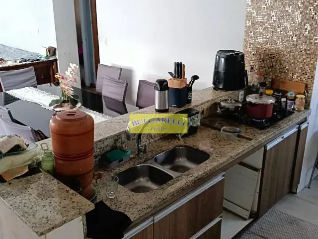 Casa com 250m² 2 quartos e 3 banheiros, à venda, no bairro Vila Maringá em Jundiaí
