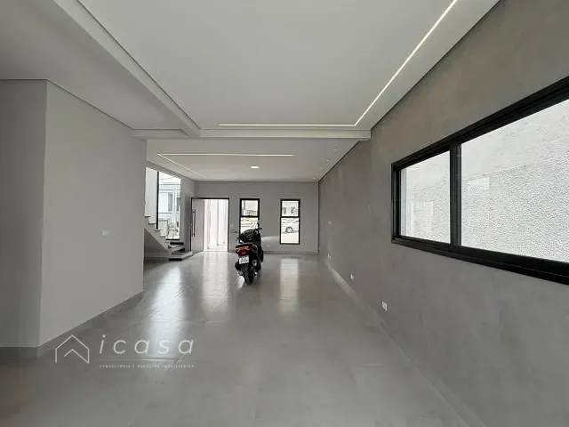 Casa com 150m² 3 quartos e 3 banheiros, à venda, no bairro Caixa D'água em Taubaté