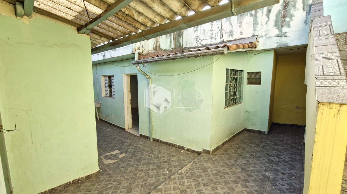 Casa à venda com 4 quartos, 168m² - Foto 51