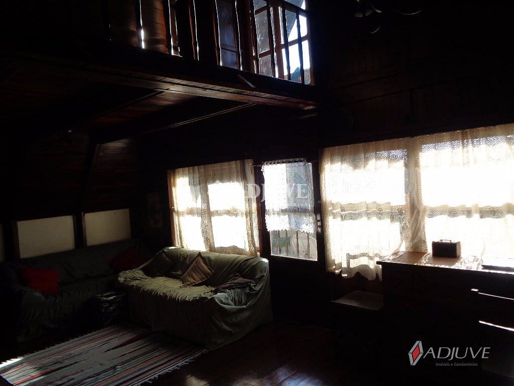 Casa à venda com 4 quartos, 250m² - Foto 13