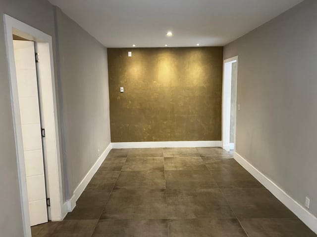 Casa 3 quartos e 3 banheiros, para alugar, no bairro Valparaíso em Petrópolis