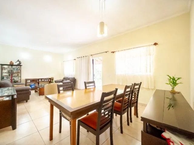 Casa com 260m² 3 quartos e 3 banheiros, à venda, no bairro Jardim Passargada I em Cotia