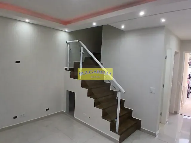 Casa com 100m² 2 quartos e 2 banheiros, para alugar, no bairro JARDIM COLONIA em Jundiai