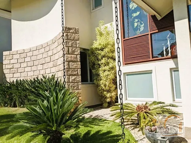 Casa com 600m² 4 quartos e 5 banheiros, à venda, no bairro Condominio Alto da Floresta em Atibaia