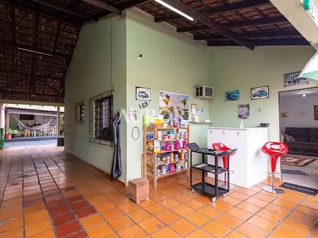 Casa com 347m² 3 quartos e 1 banheiro, à venda, no bairro Jardim dos Alpes I em Londrina