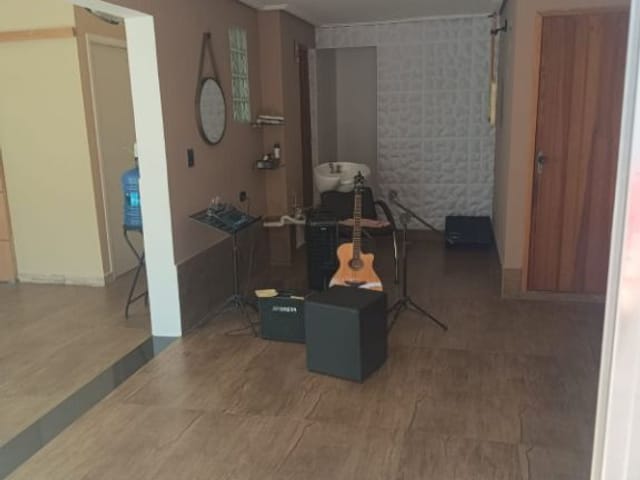 Casa com 107m² 3 quartos e 4 banheiros, à venda, no bairro Jardim Primeiro de Maio (Chacara Fazendinha) em Osasco