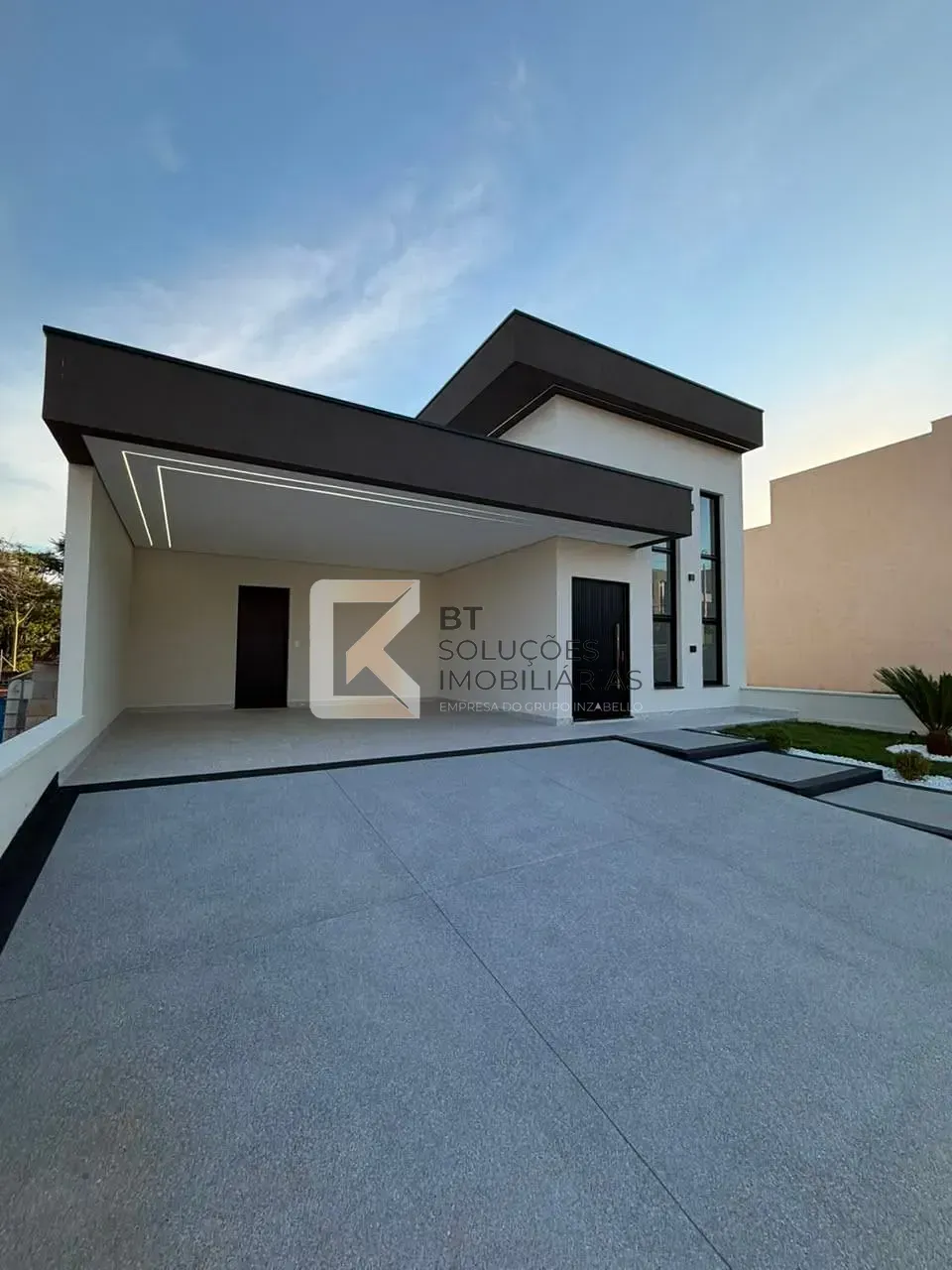 Casa, 3 quartos, 207 m² - Foto 2