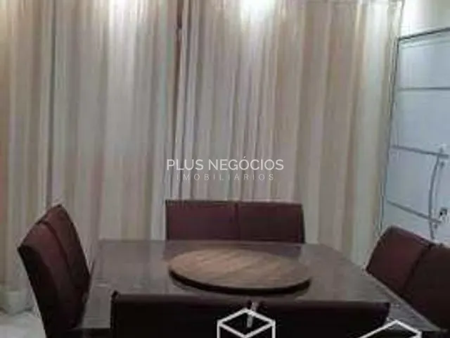 Casa com 380m² 4 quartos e 2 banheiros, à venda, no bairro Wanel Ville em Sorocaba