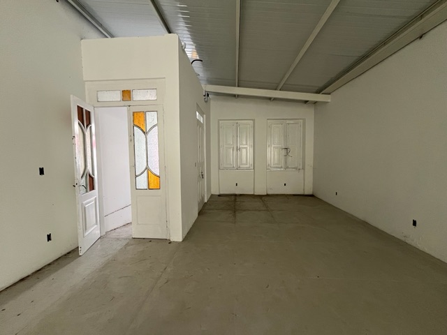 Casa à venda, no bairro Centro em Pelotas