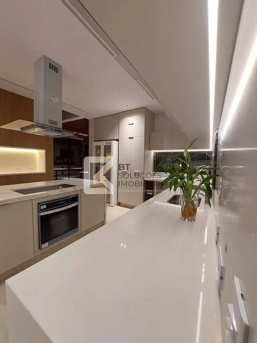 Casa, 3 quartos, 312 m² - Foto 36