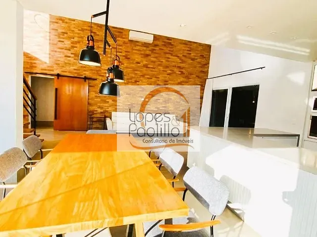 Casa com 811m² 4 quartos e 5 banheiros, à venda, no bairro Itapetinga em Atibaia