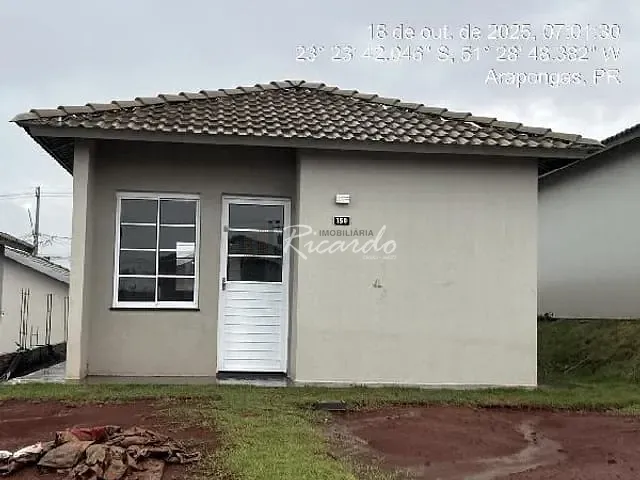 Casa com 160m² 2 quartos e 1 banheiro, à venda, no bairro Loteamento Viver Bem Arapongas 2 em Arapongas