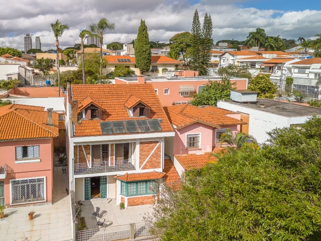 Foto do Casa - Casa tipo para venda em Planalto Paulista com 4 quartos, sendo 2 suítes, 317m² | Lares e Andares Imóveis
