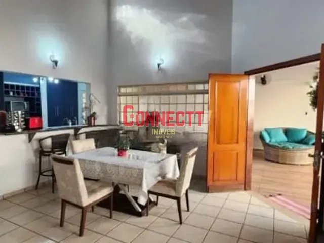 Casa com 300m² 3 quartos e 2 banheiros, à venda, no bairro Residencial e Comercial Palmares em Ribeirão Preto