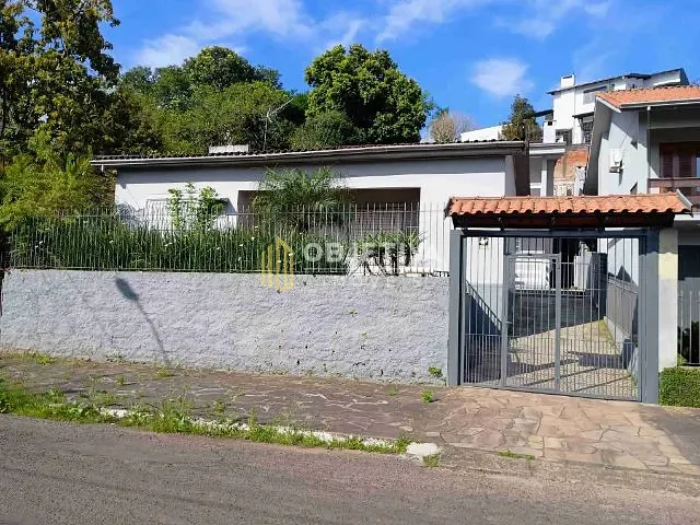Casa com 300m² 5 quartos e 3 banheiros, à venda, no bairro Ouro Branco em Novo Hamburgo