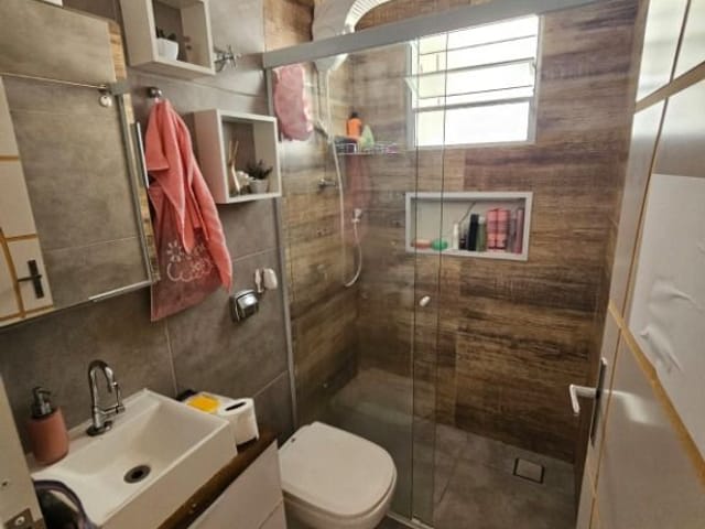 Casa com 125m² 2 quartos e 2 banheiros, à venda, no bairro Santa Maria em Osasco