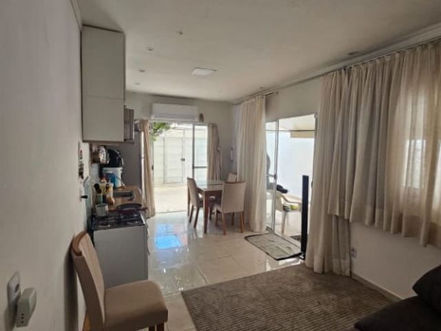 Casa com 125m² 2 quartos e 2 banheiros, à venda, no bairro Santa Maria em Osasco
