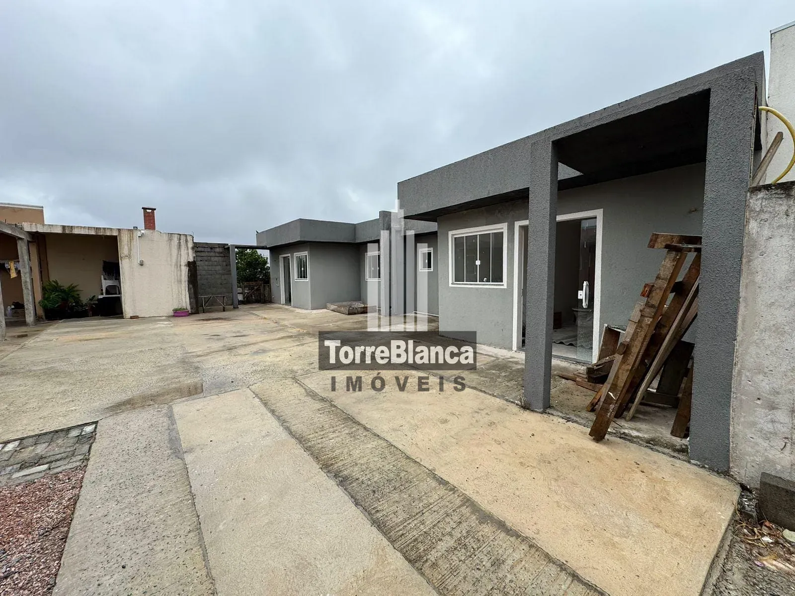 Casa, 3 quartos, 60 m² - Foto 1