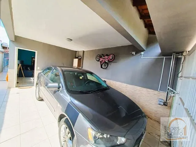 Casa com 150m² 2 quartos e 2 banheiros, à venda, no bairro Jardim do Trevo em Atibaia