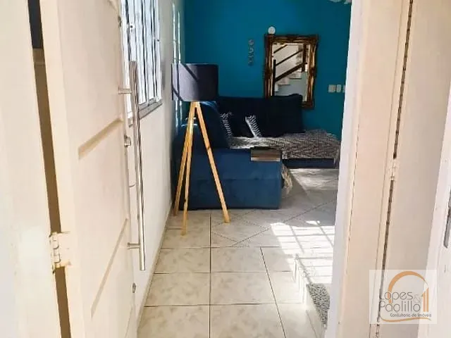 Casa com 150m² 2 quartos e 2 banheiros, à venda, no bairro Jardim do Trevo em Atibaia