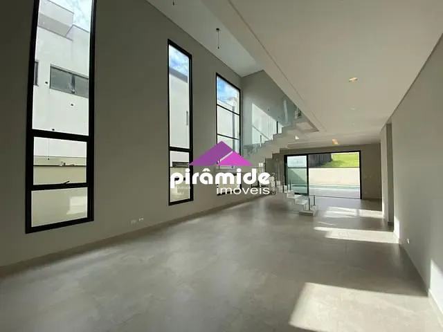 Casa com 450m² 5 quartos e 5 banheiros, à venda, no bairro Urbanova em São José dos Campos