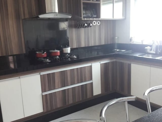 Casa com 360m² 4 quartos e 3 banheiros, à venda ou para alugar, no bairro Alphaville em Santana de Parnaíba
