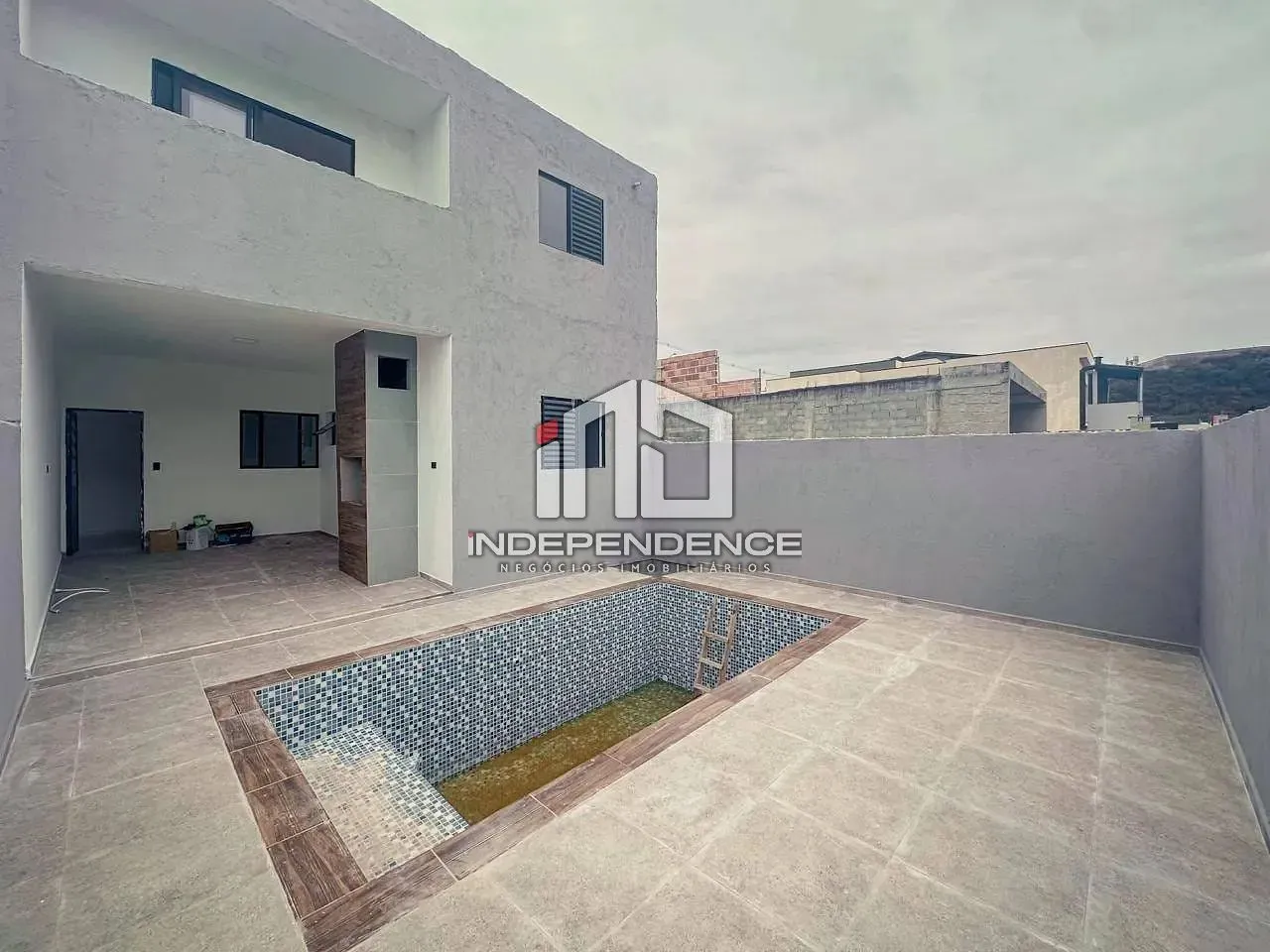 Casa, 4 quartos, 150 m² - Foto 1