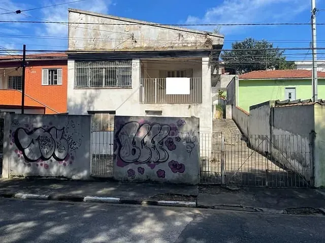 Casa com 250m², à venda, no bairro Parque São Vicente em Mauá
