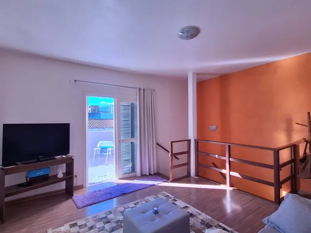 Casa com 424m² 2 quartos e 2 banheiros, à venda, no bairro Fragata em Pelotas