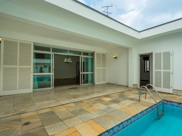 Casa com 813m² 4 quartos e 7 banheiros, à venda, no bairro Jardim Marajoara em São Paulo