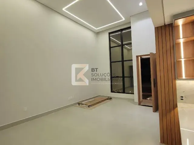 Casa com 305m² 3 quartos e 4 banheiros, à venda, no bairro Jardim Panorama em Indaiatuba